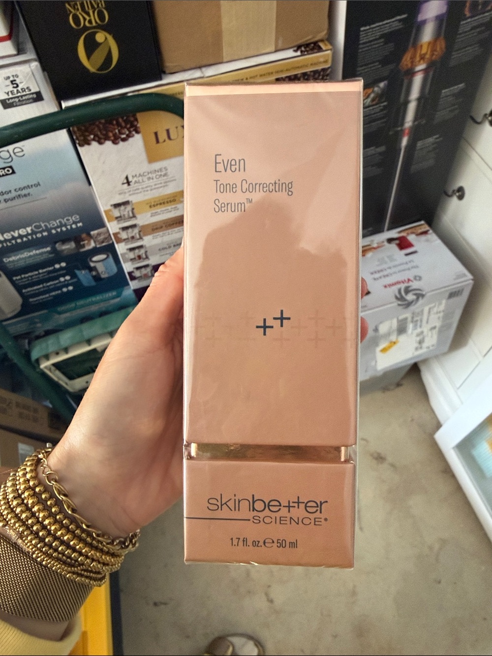 SkinBetter science- Even Tone Correcting Serum